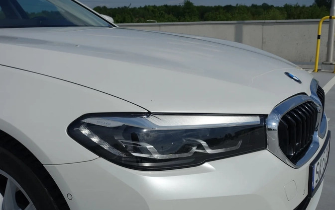 BMW Seria 5 cena 157500 przebieg: 94000, rok produkcji 2021 z Katowice małe 704